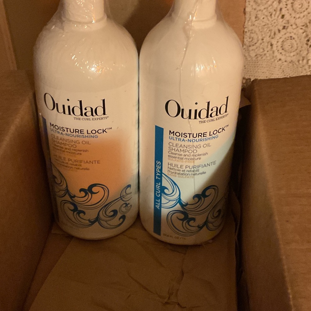 Quidad Moisture Lock Cleansing Oil Shampoo